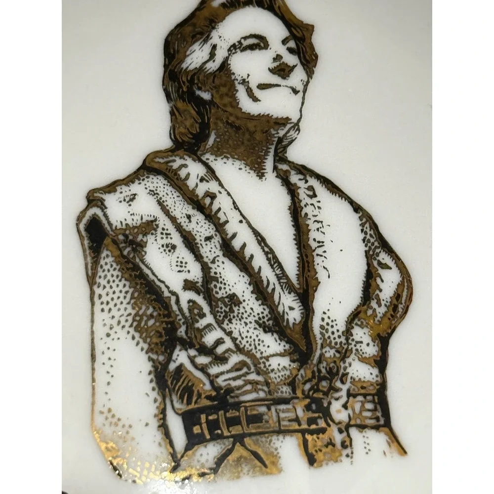 Daniel‎ Kaye Porcelain Gold Trimmed Commemorative Decorative Display Plates